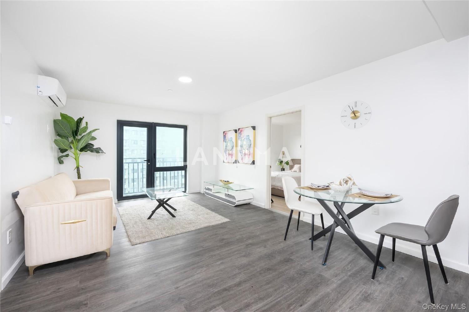 70-40 45th Avenue  Unit 8H 官网图片 2