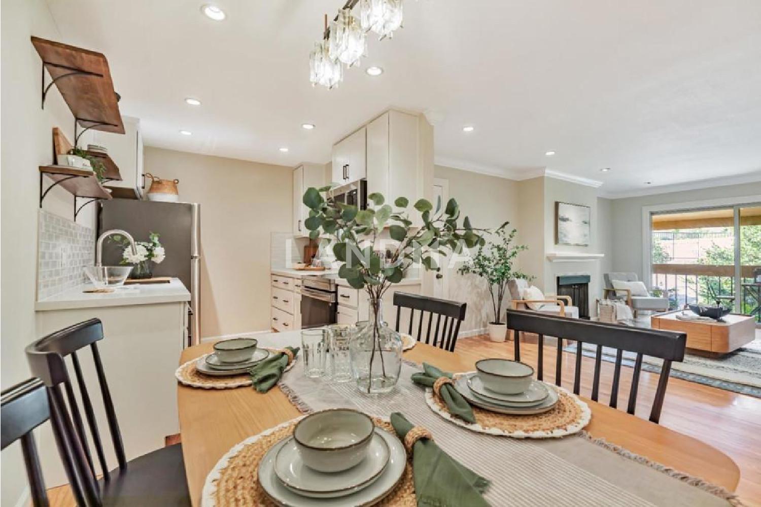1210 Golden Oaks Lane