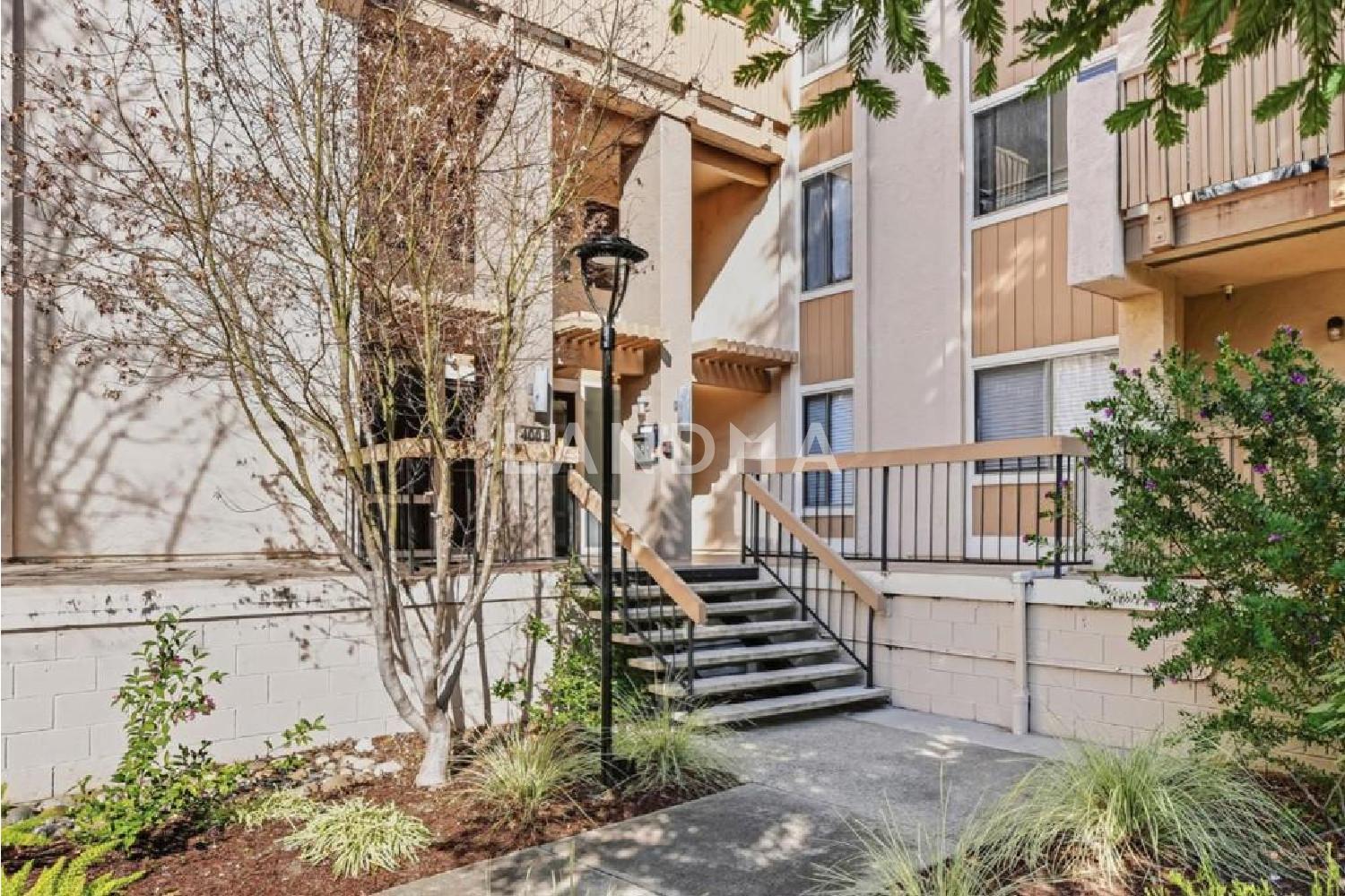 400 Ortega Avenue #216 官网图片 3
