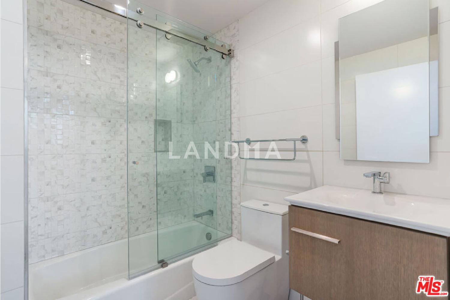 1729 S Barrington Avenue #2 官网图片 14