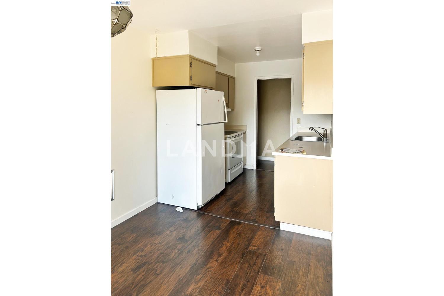 5335 Broadway Terrace #204 官网图片 7