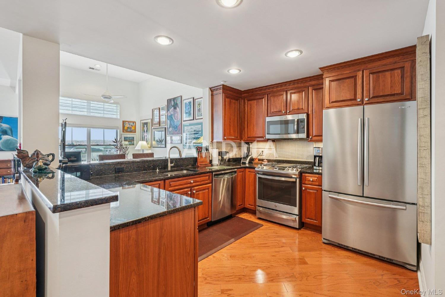 1414 Round Pointe Drive  Unit 1414 官网图片 12
