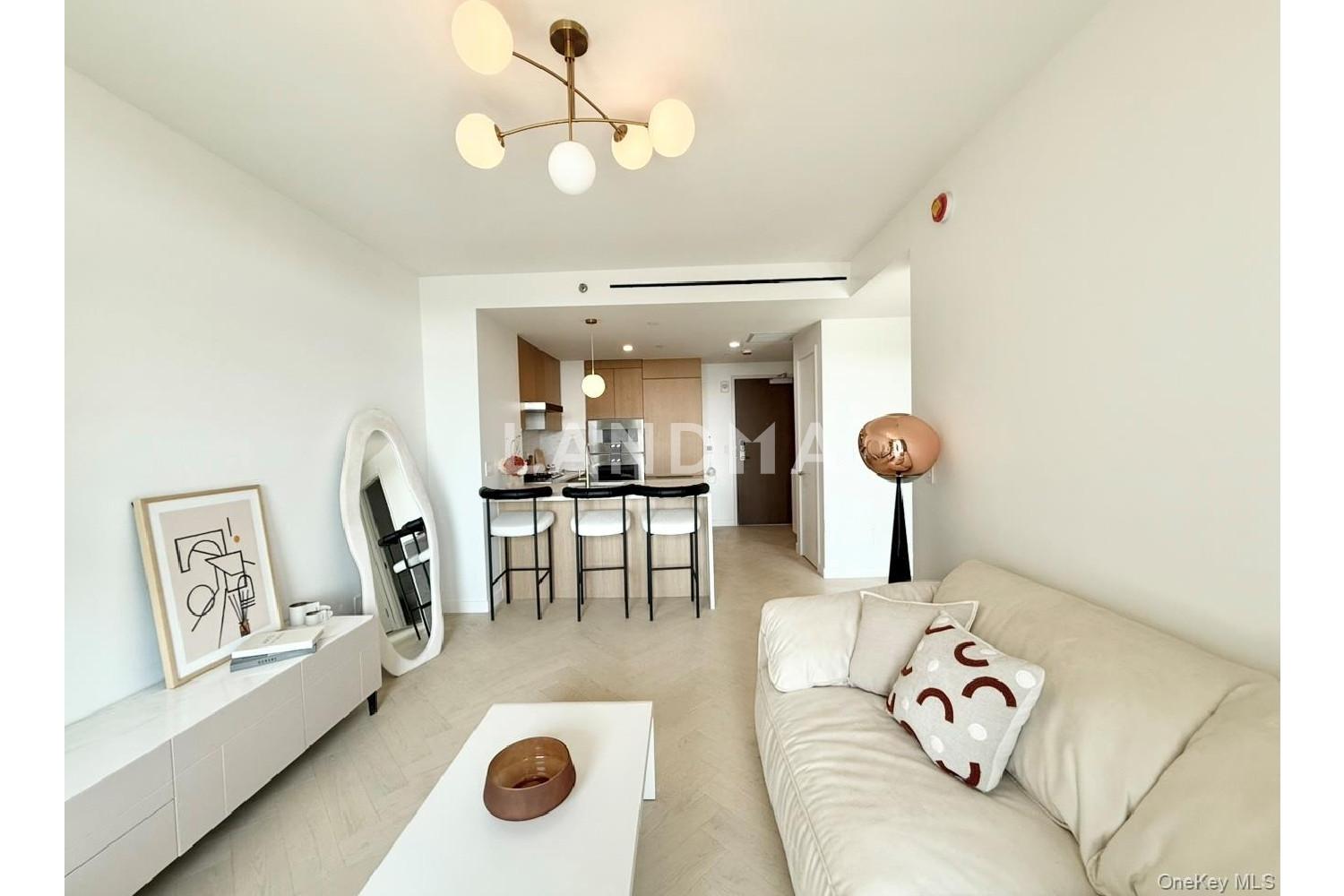 133-25 37 Avenue  Unit 17F 官网图片 4