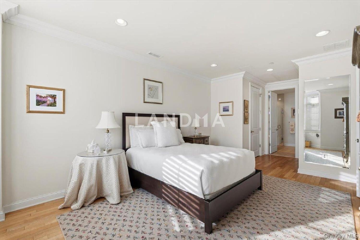 1 Christie Place  Unit 207 E 官网图片 5