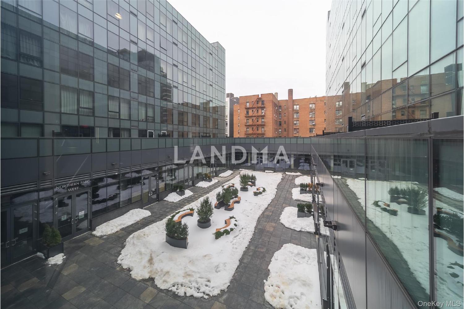 14449 Northern Boulevard  Unit 316 官网图片 16