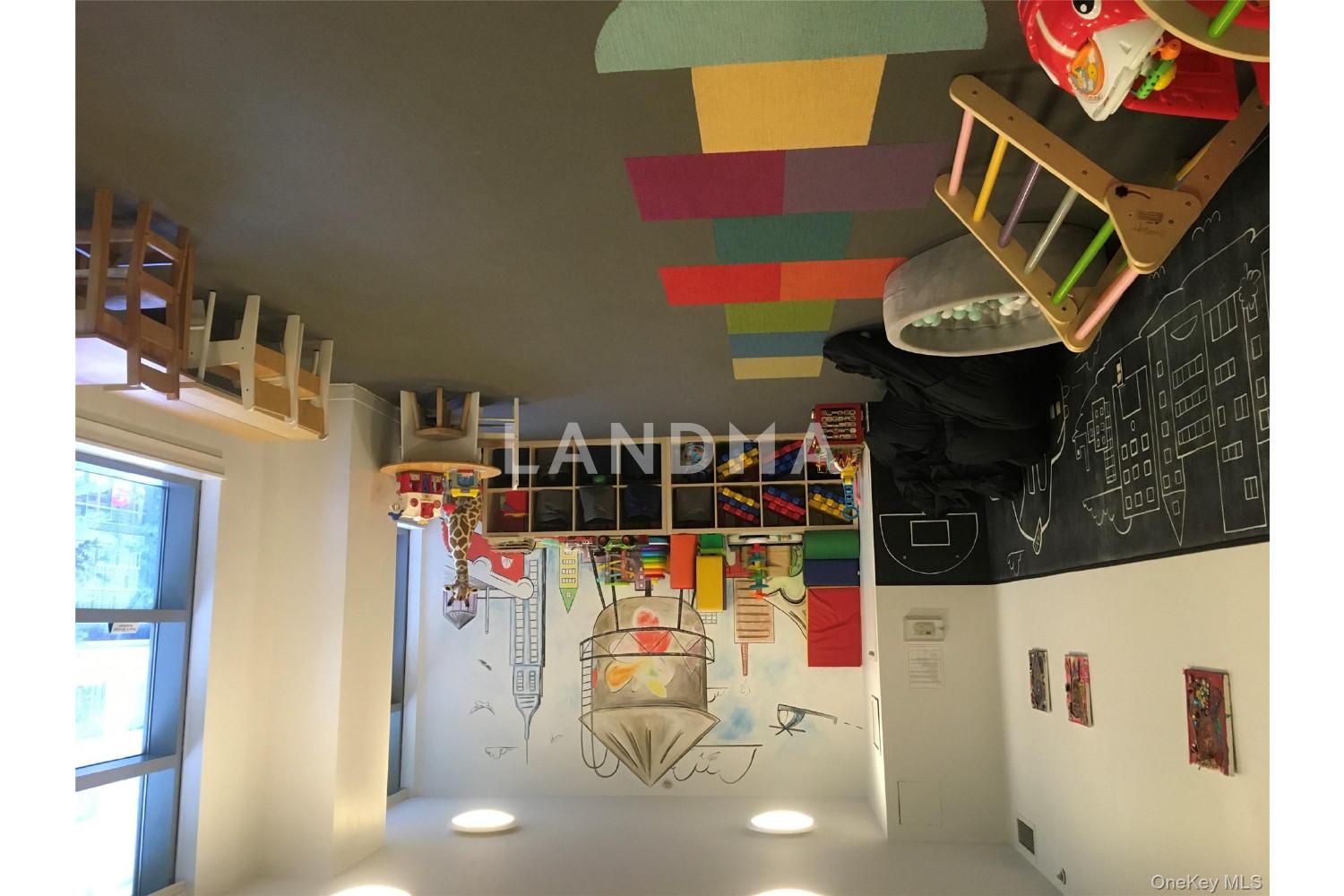 100 Jay Street  Unit 28B 官网图片 43