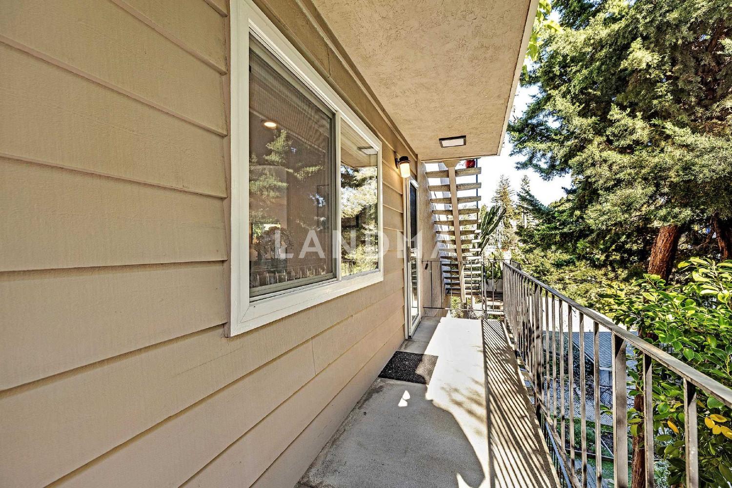 1120 Hollywood Ave #1 官网图片 5