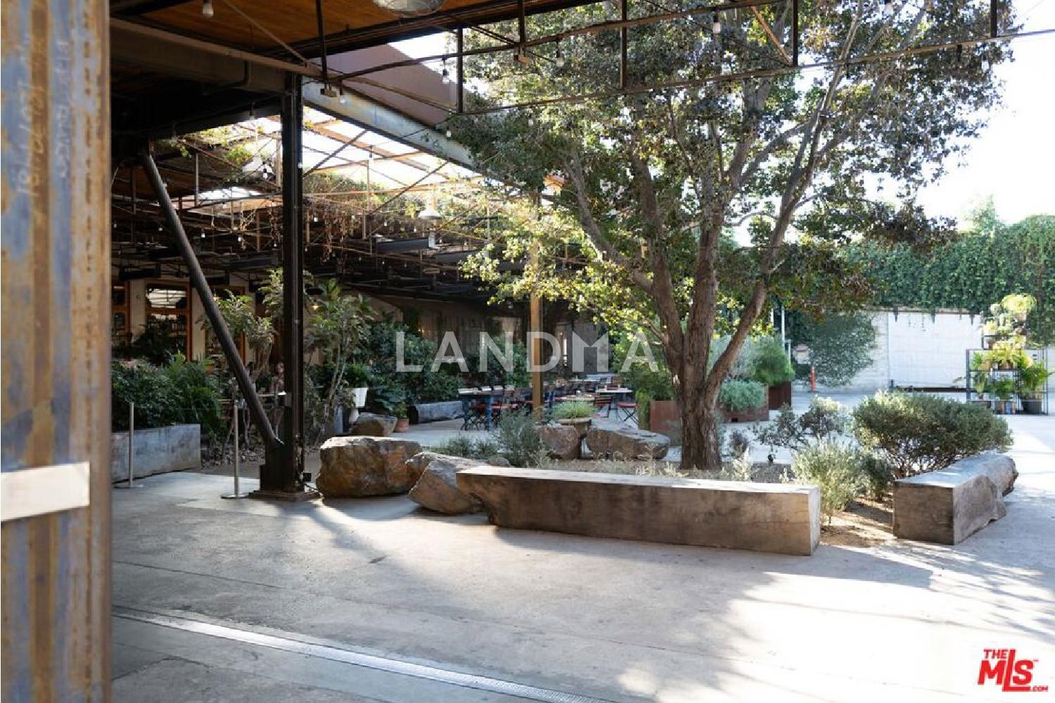 940 E 2nd Street #38 官网图片 37