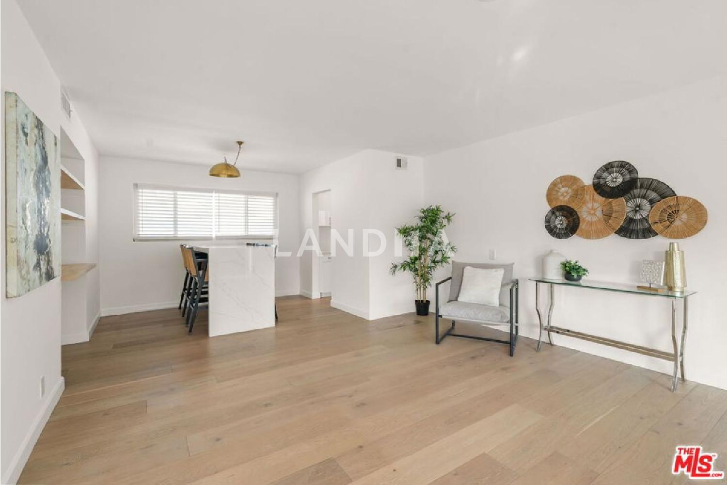 1525 N Hayworth Avenue #302 官网图片 12