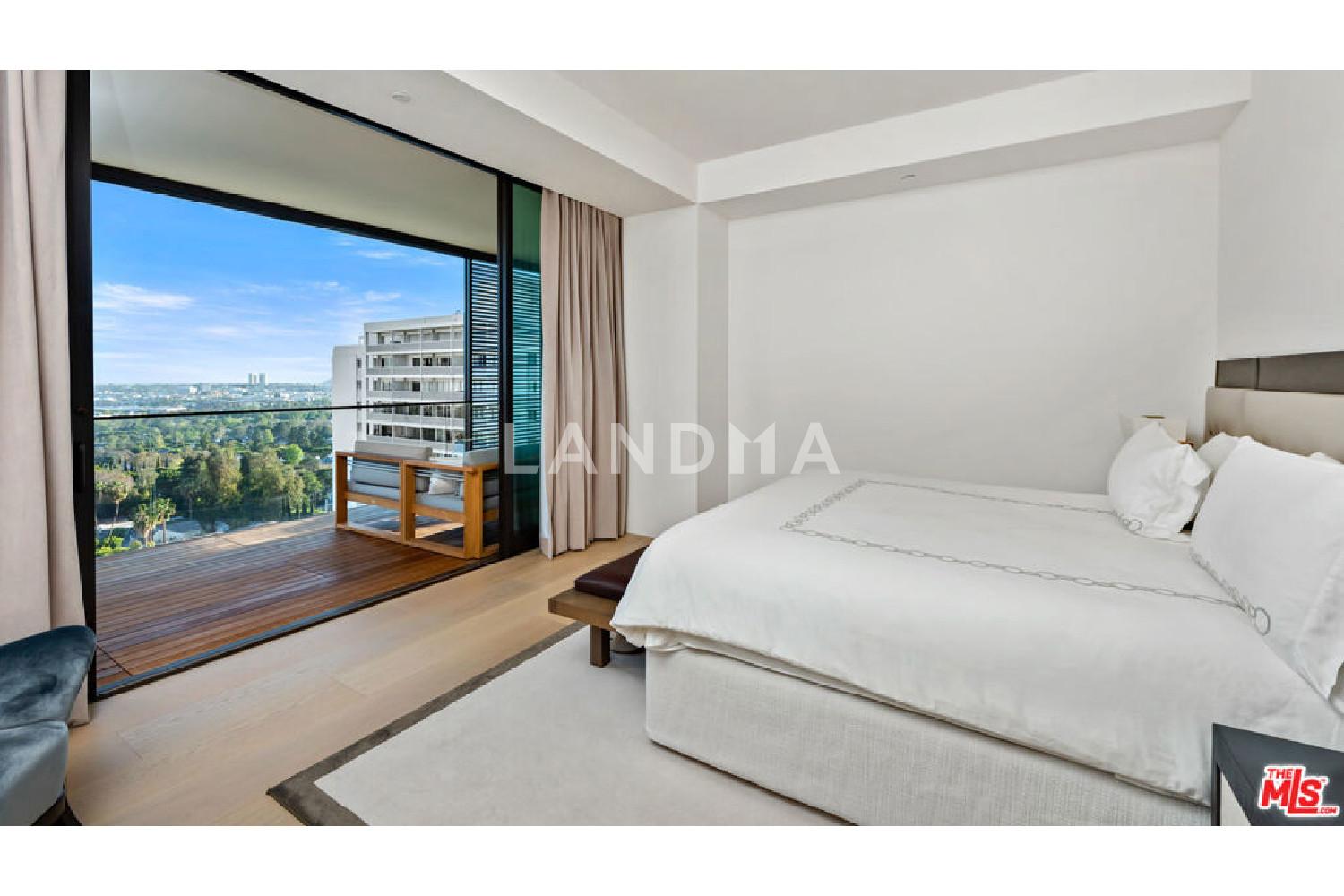 9040 Sunset Boulevard #1101 官网图片 15