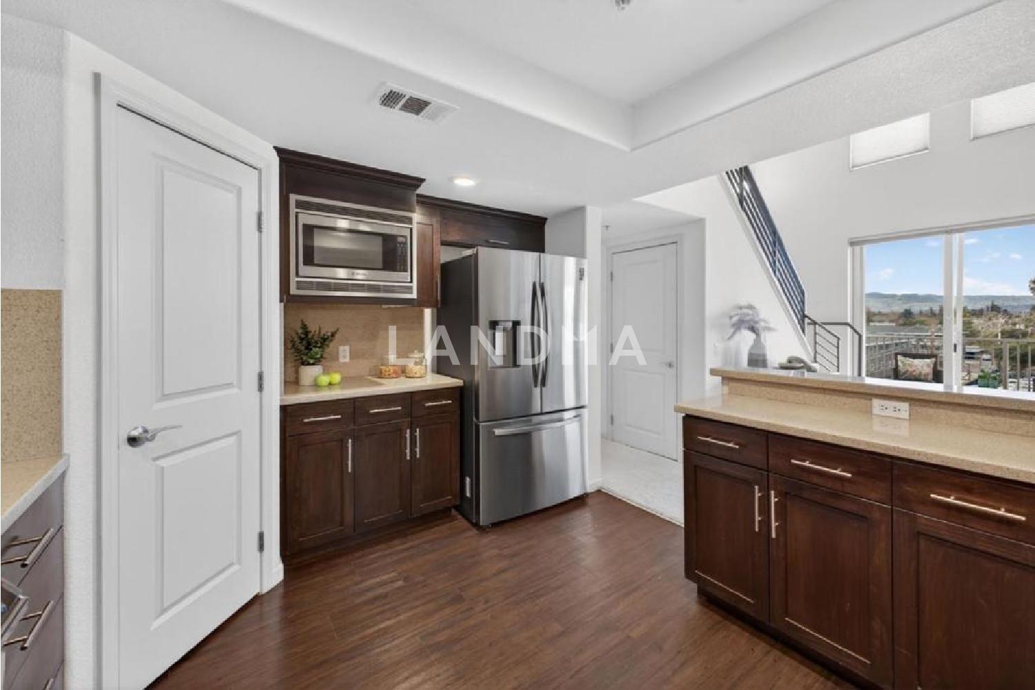 912 Campisi Way #417 官网图片 6