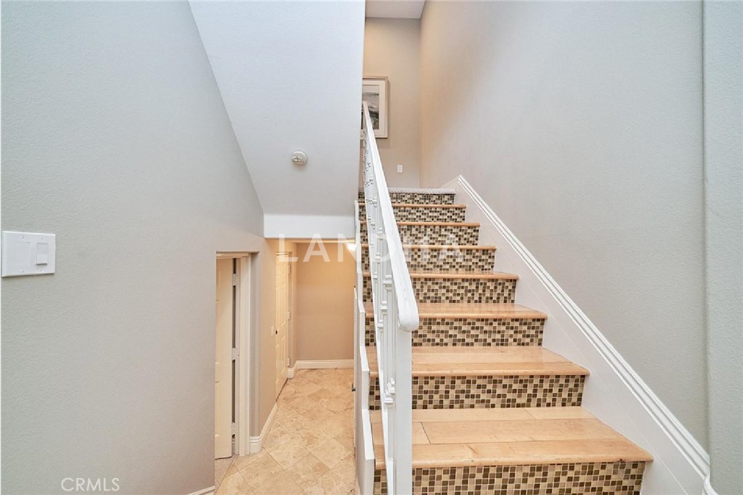 681 S Norton Avenue #107 官网图片 5