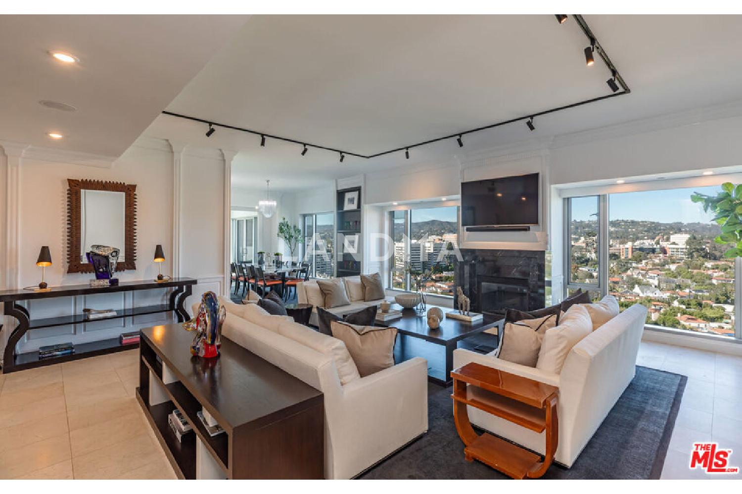 10727 Wilshire Boulevard #1702 官网图片 6