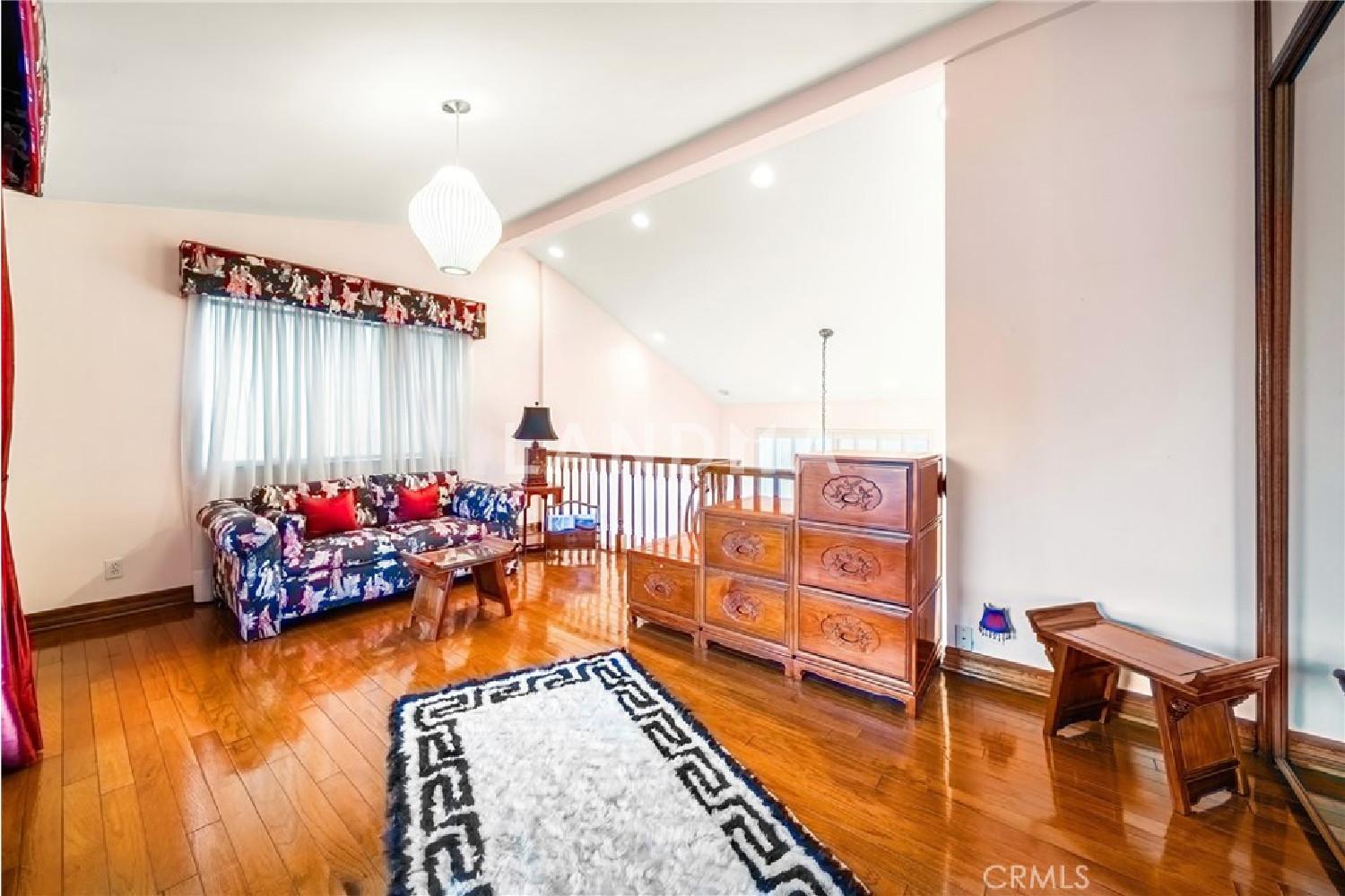 2008 S Bentley Avenue #5 官网图片 19