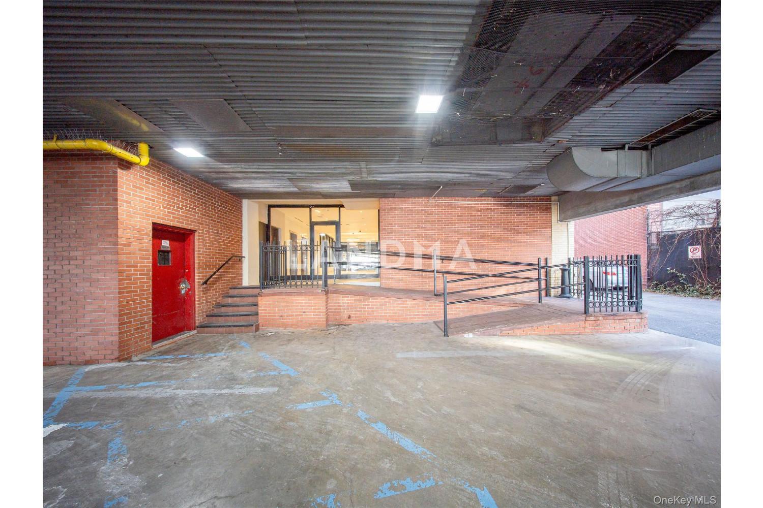 14-34 110th Street  Unit 5B 官网图片 16