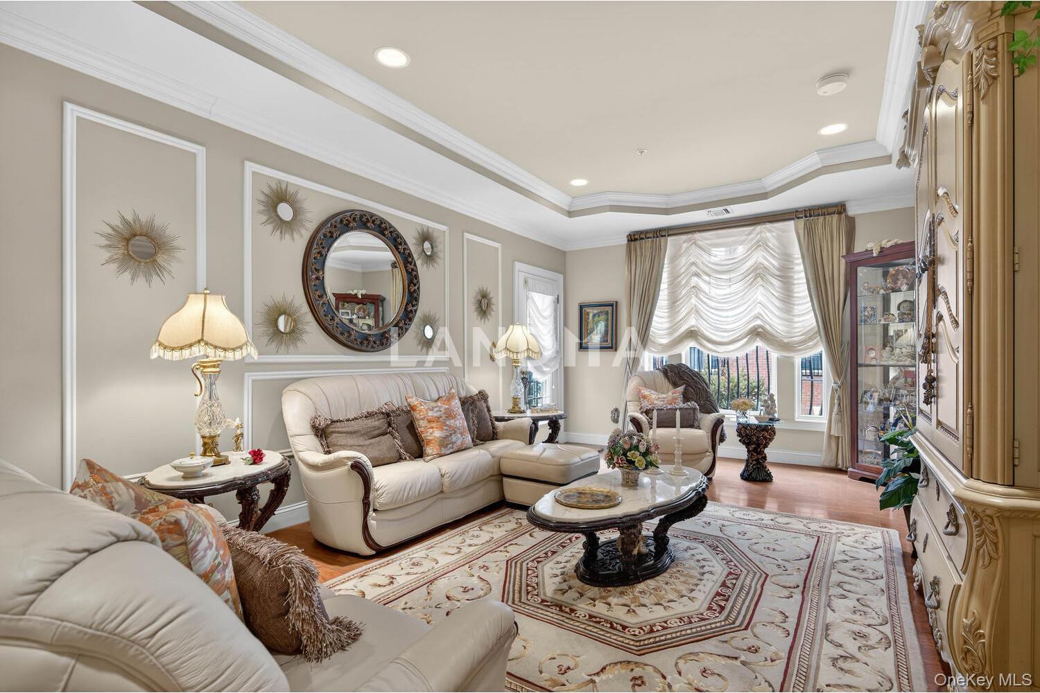 366 Roosevelt Way 官网图片 4