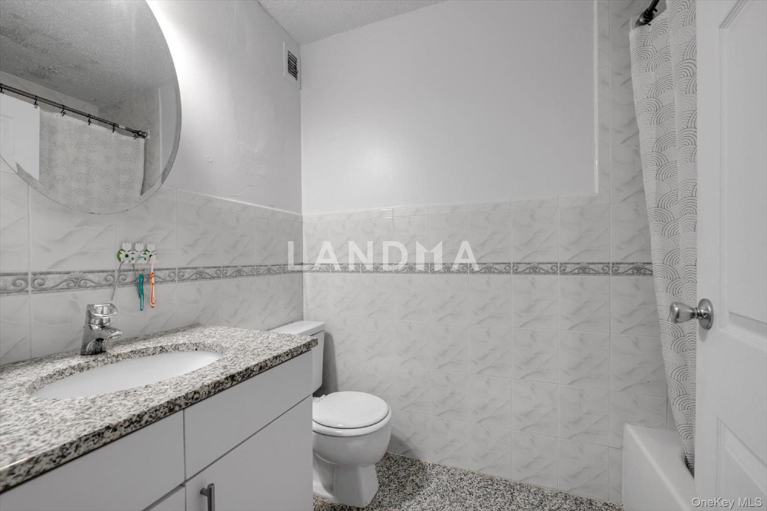 14477 Roosevelt Avenue  Unit 5C 官网图片 14