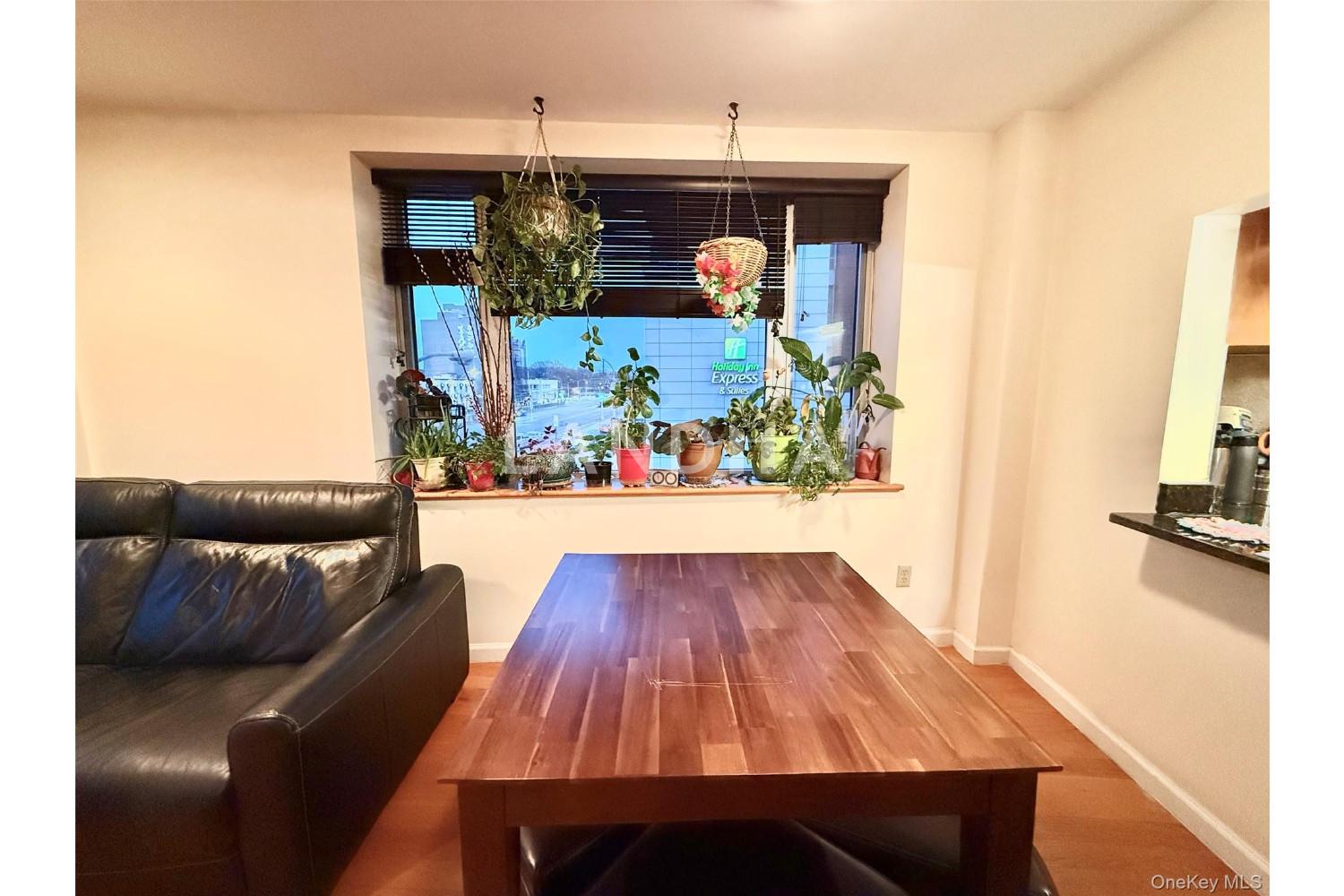 63-14 Queens Boulevard  Unit 3F 官网图片 5