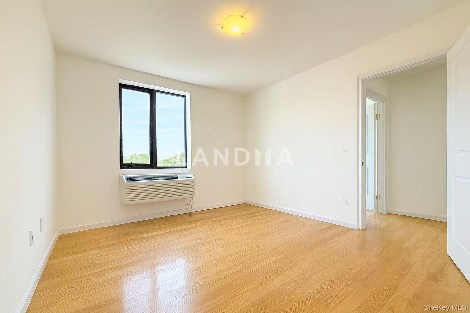 6070 Woodhaven Boulevard  Unit 4E 官网图片 10
