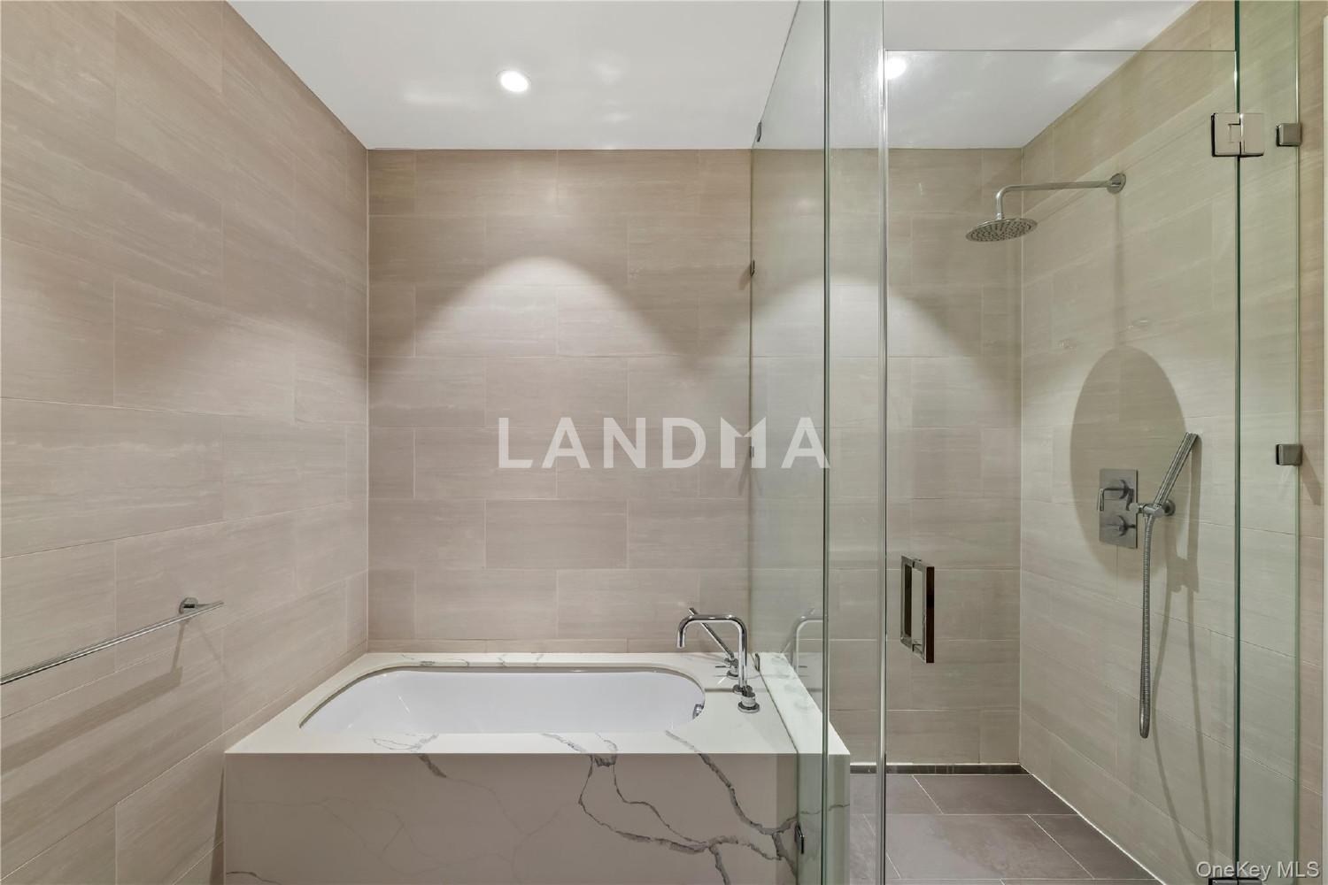 13327 39th Avenue  Unit 3H 官网图片 10