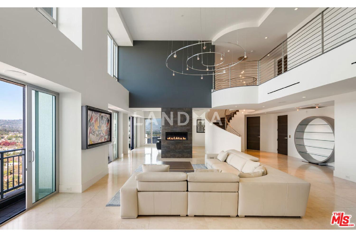 10727 Wilshire Boulevard #PH2 官网图片 3