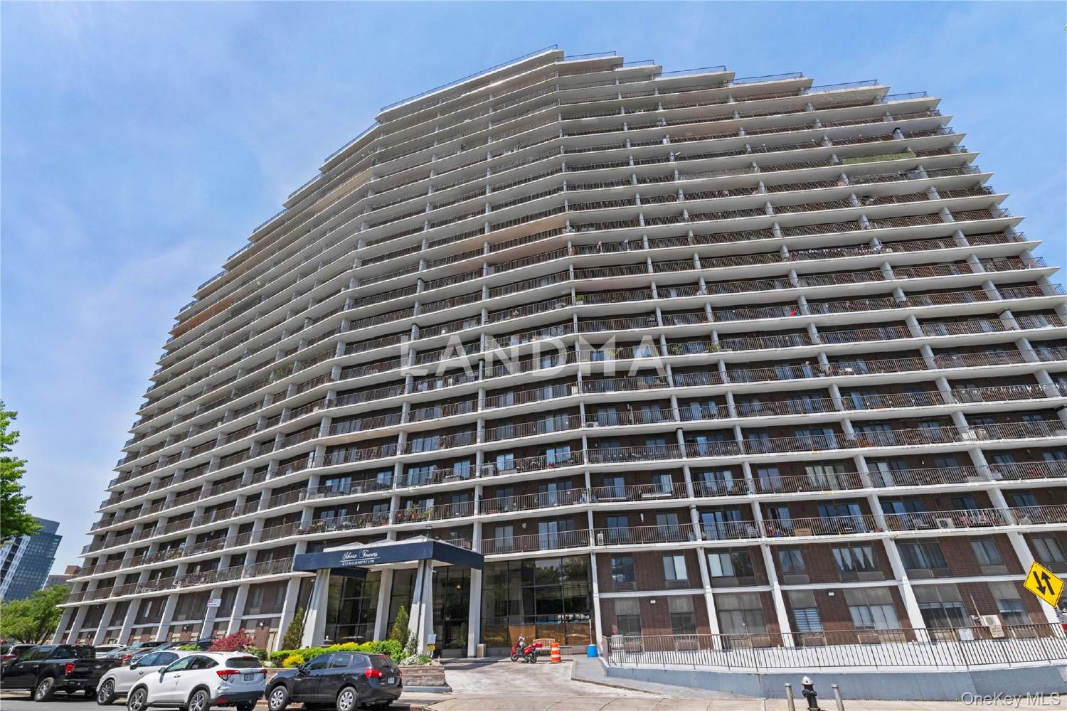 25-40 Shore Boulevard  Unit 6M