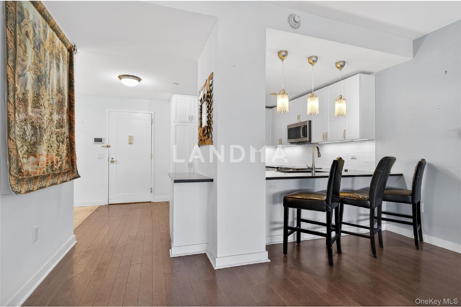 433 Main Street  Unit 103 官网图片 6