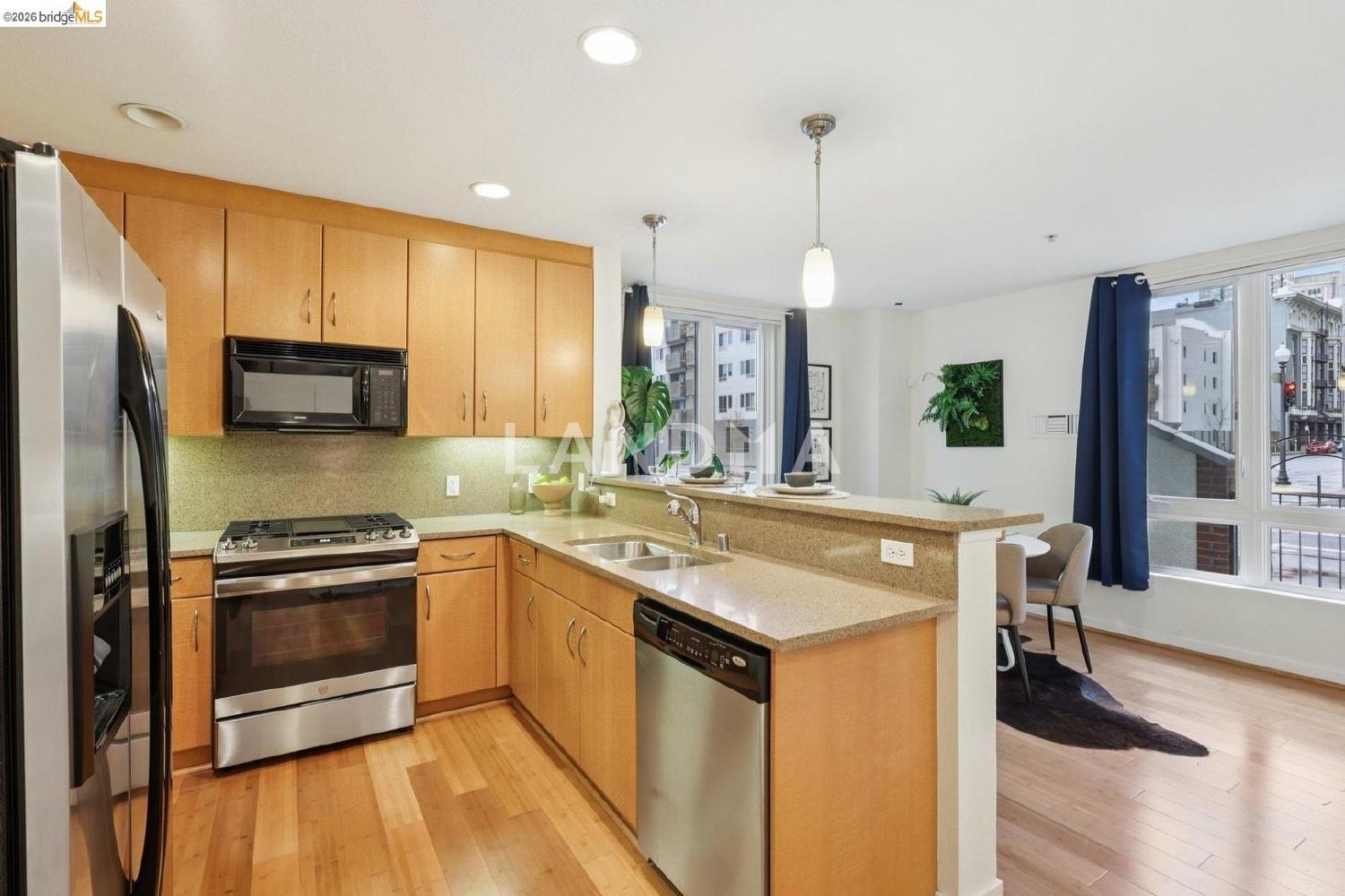 1511 Jefferson St #Unit TH11 官网图片 13