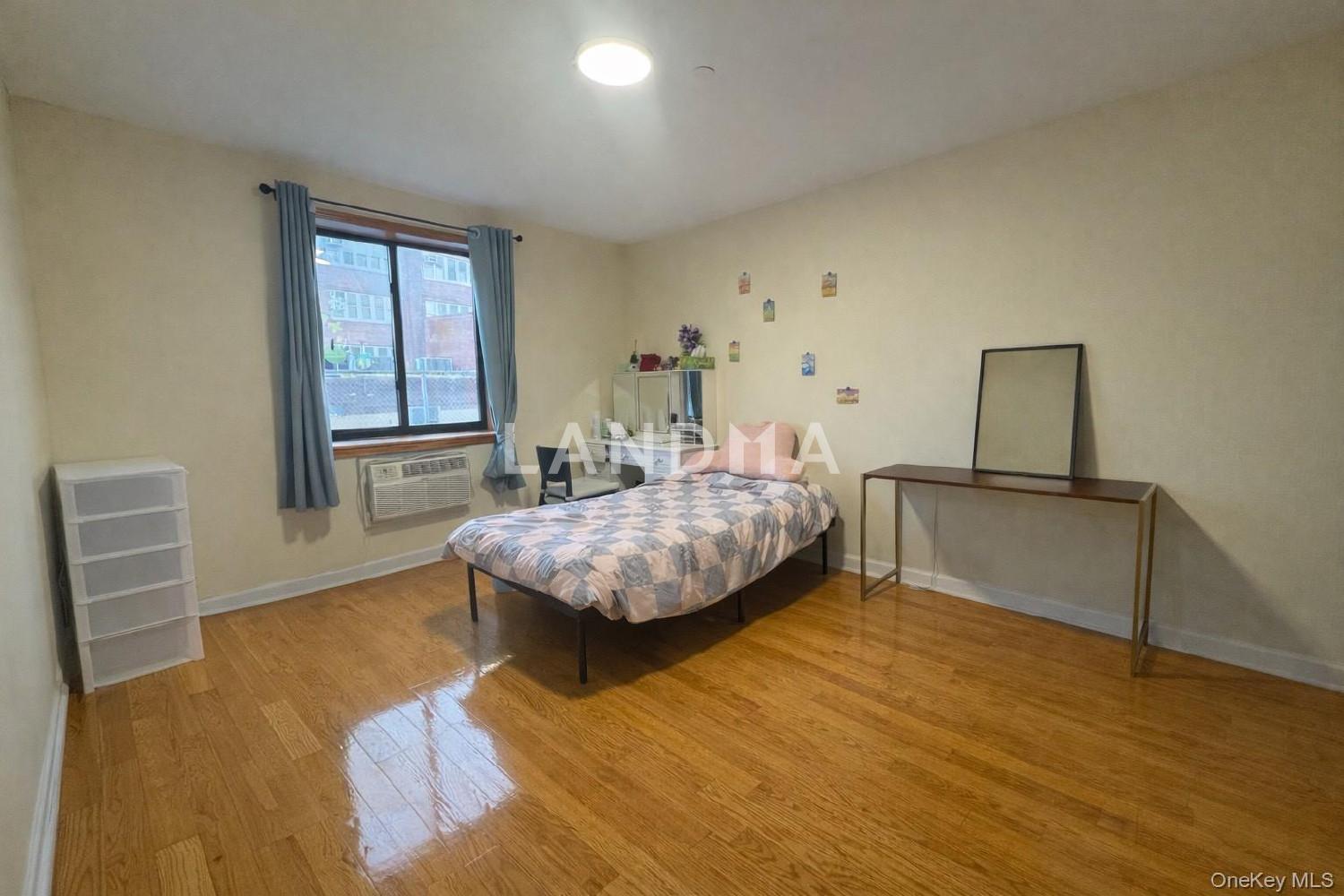 7548 Parsons Boulevard  Unit 2A 官网图片 3