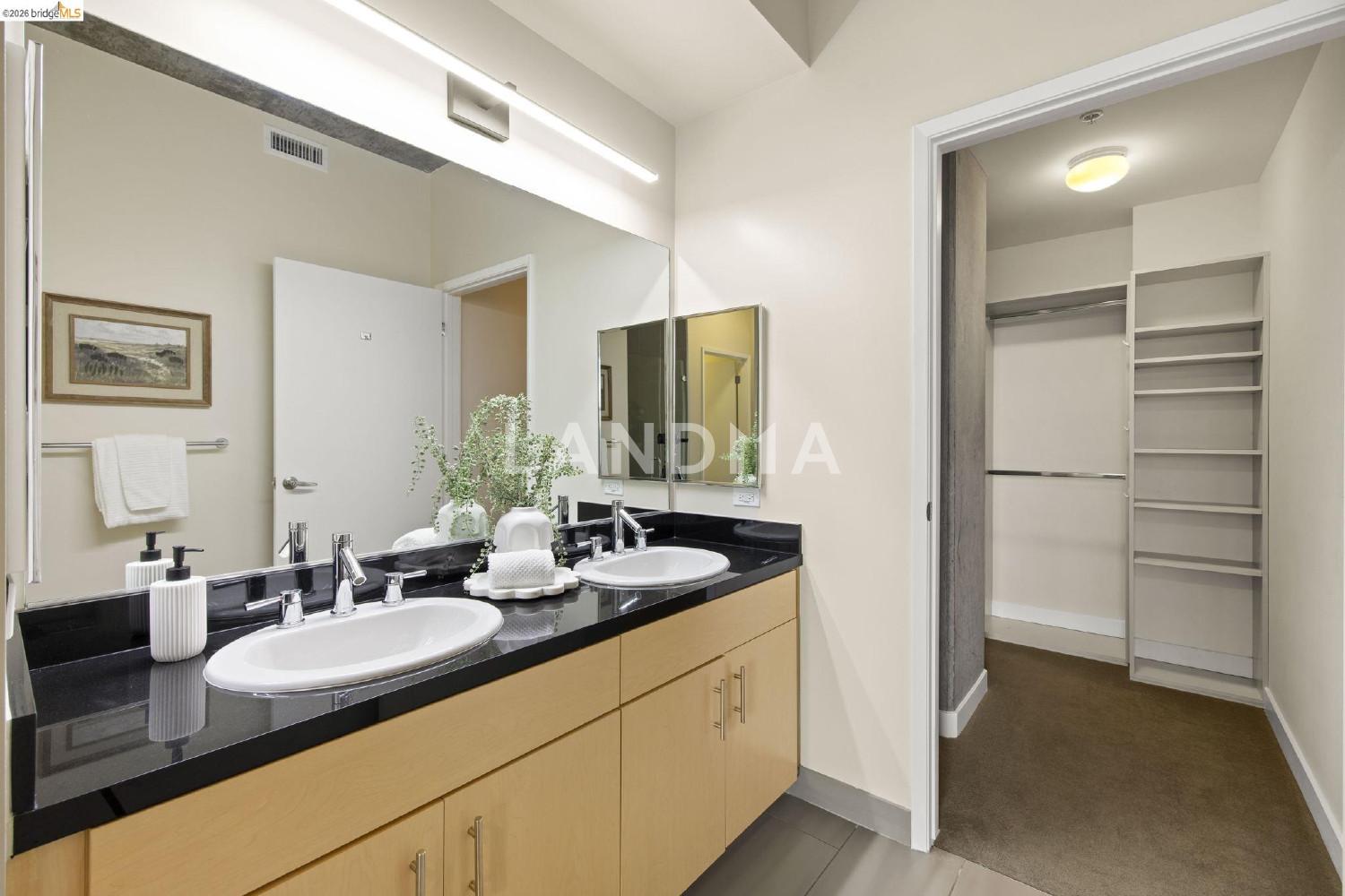 311 2nd St #311 官网图片 29