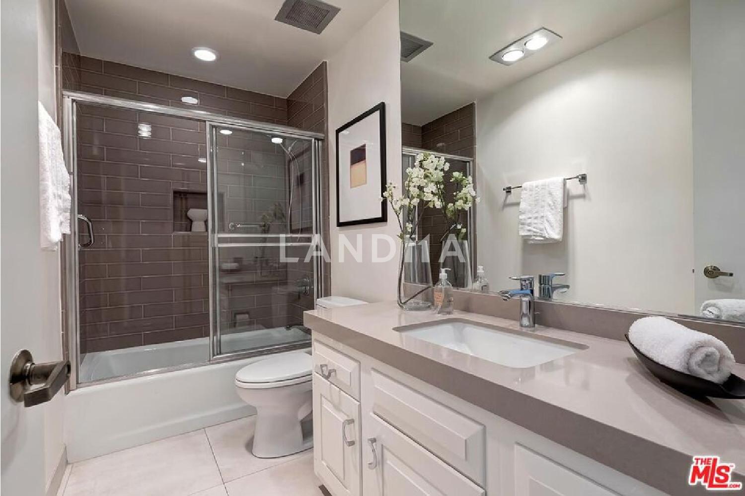 300 N Swall Drive #307 官网图片 25