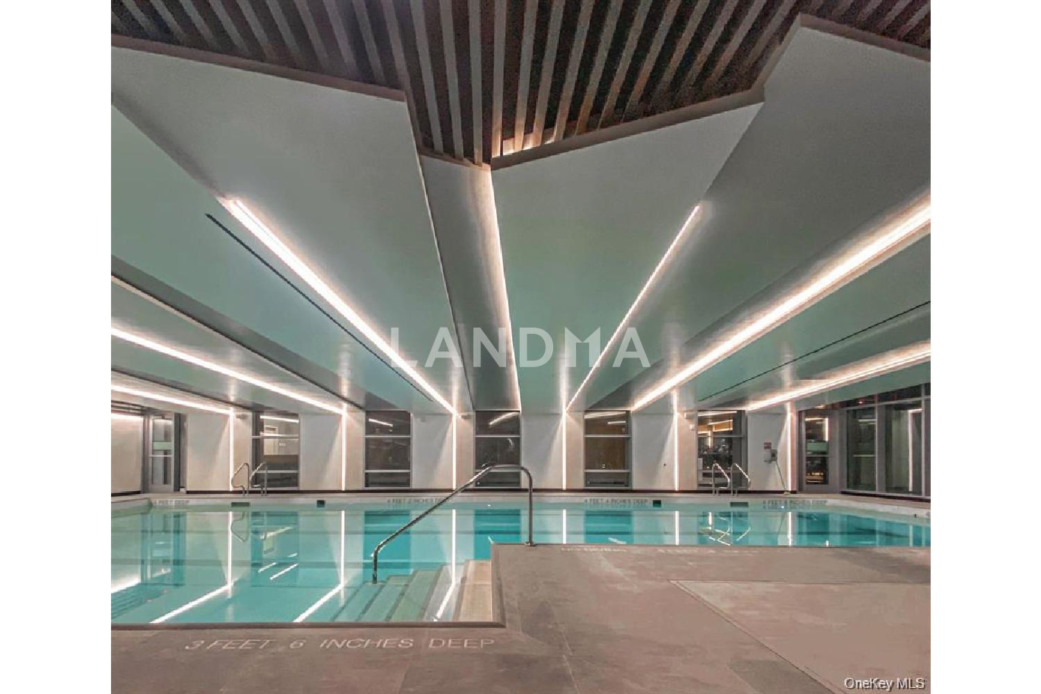 13327 39th Avenue  Unit 3H 官网图片 27