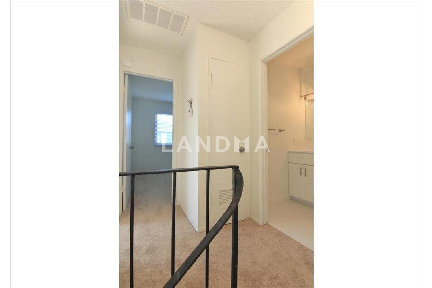 4435 Diamond Street #2 官网图片 9