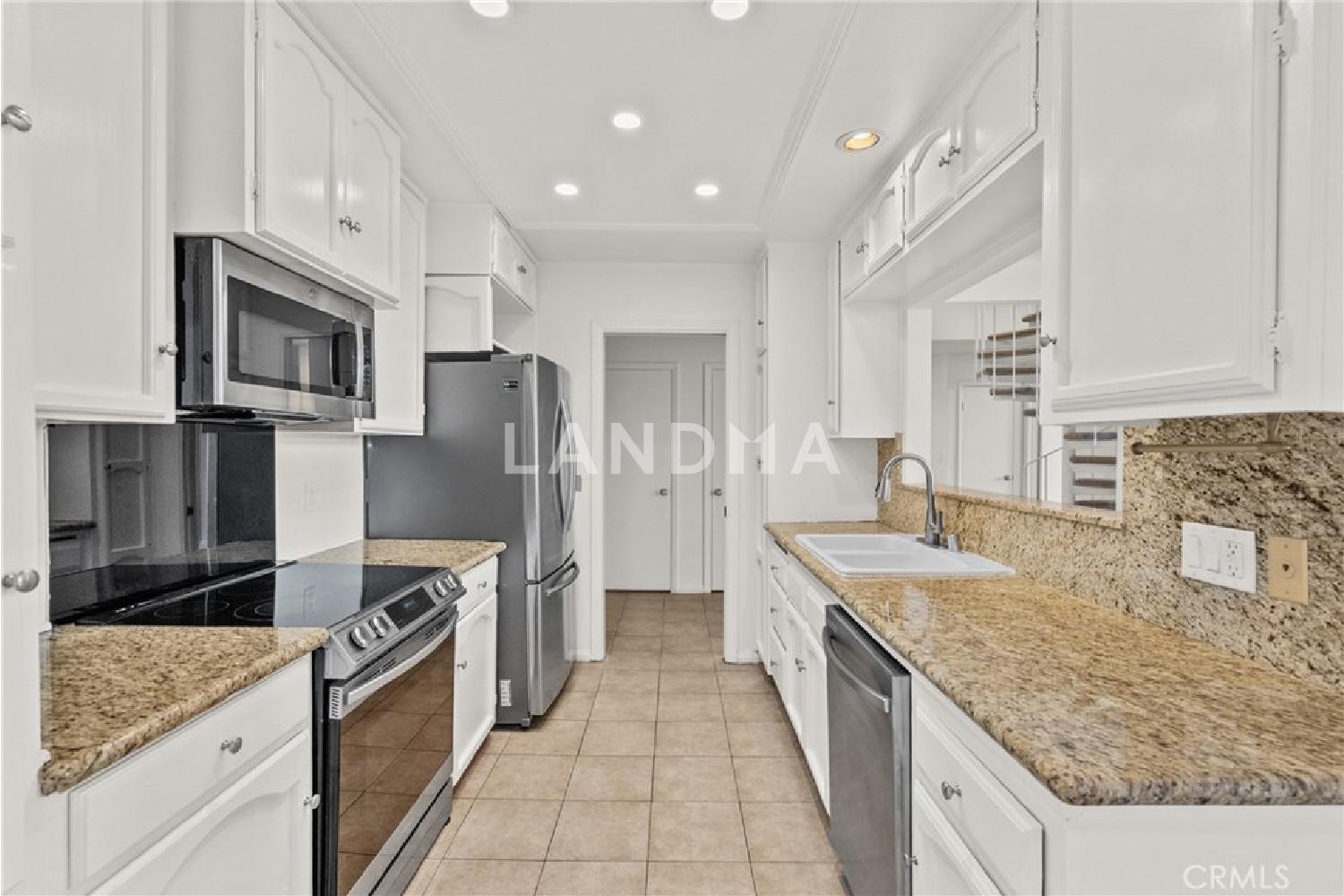 1880 Veteran Avenue #PH 306 官网图片 7