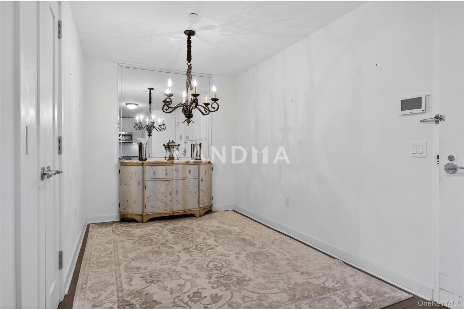 433 Main Street  Unit 103 官网图片 11