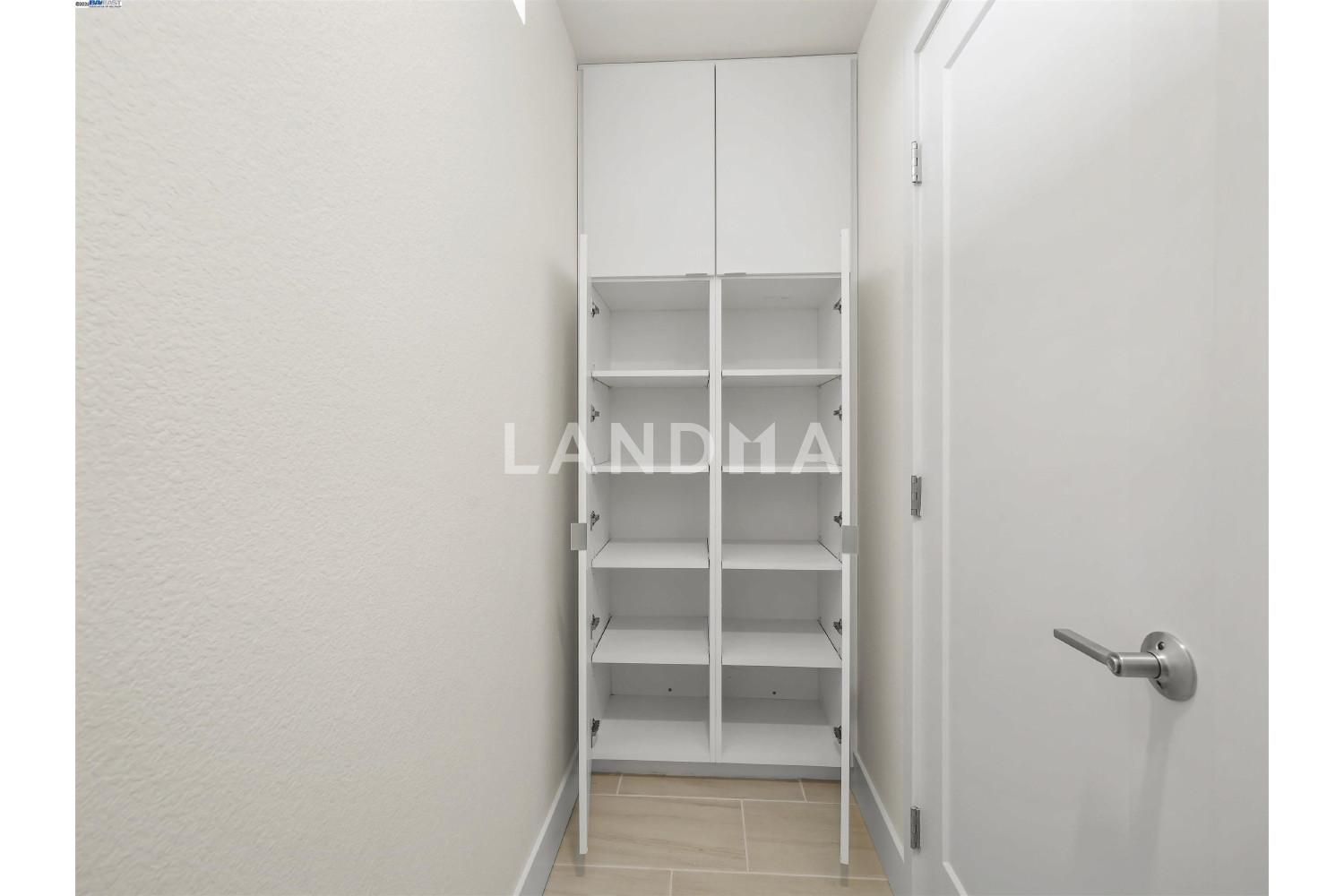 3768 Capitol Ave #309B 官网图片 22