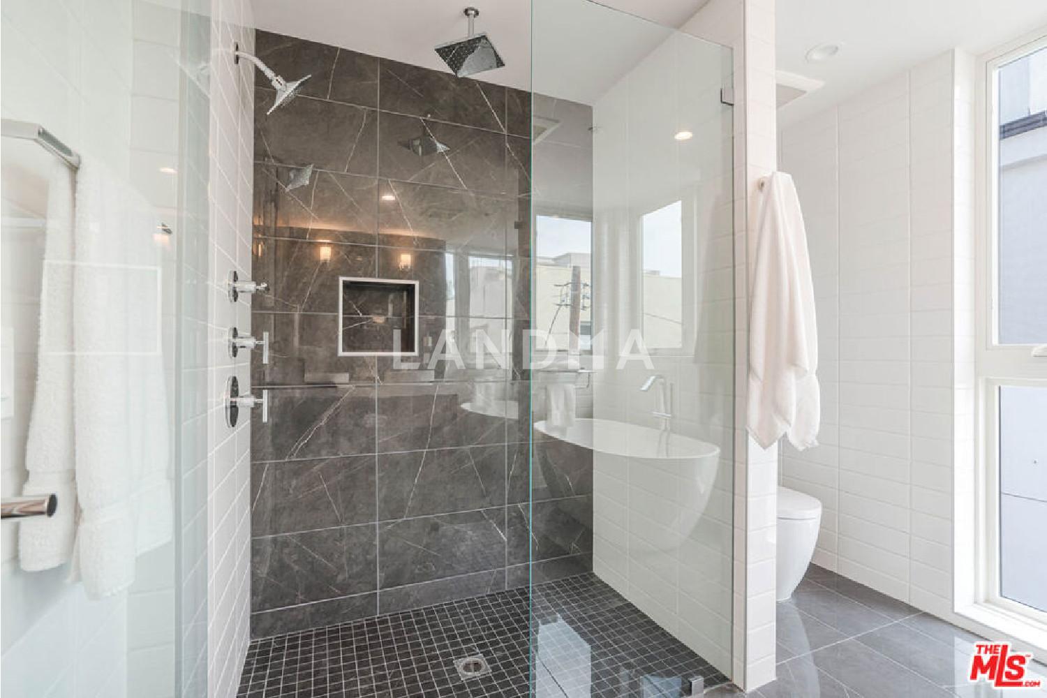1729 S Barrington Avenue #2 官网图片 20