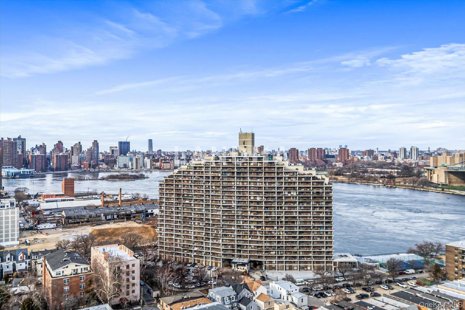 25-40 Shore Boulevard  Unit 5E