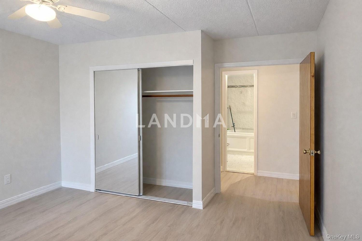 4304 158th Street  Unit 2C 官网图片 8