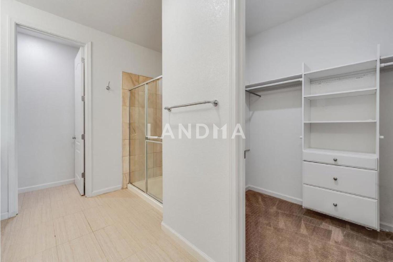 6914 Geyserville Street 官网图片 20