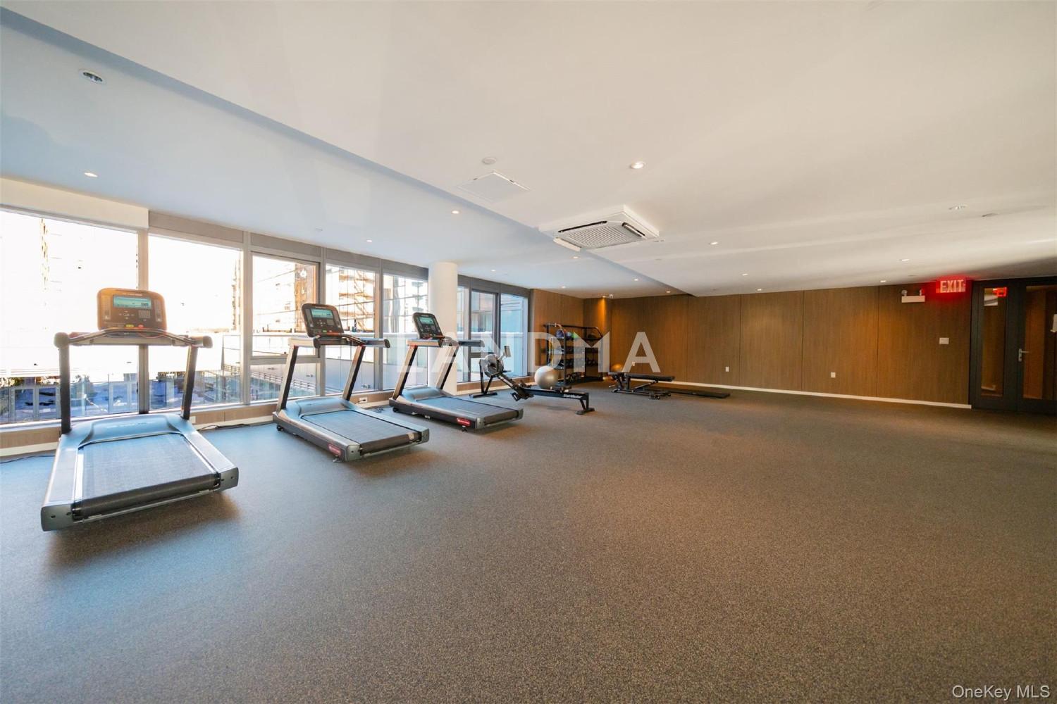 144-49 Northern Blvd  Unit 218 官网图片 16