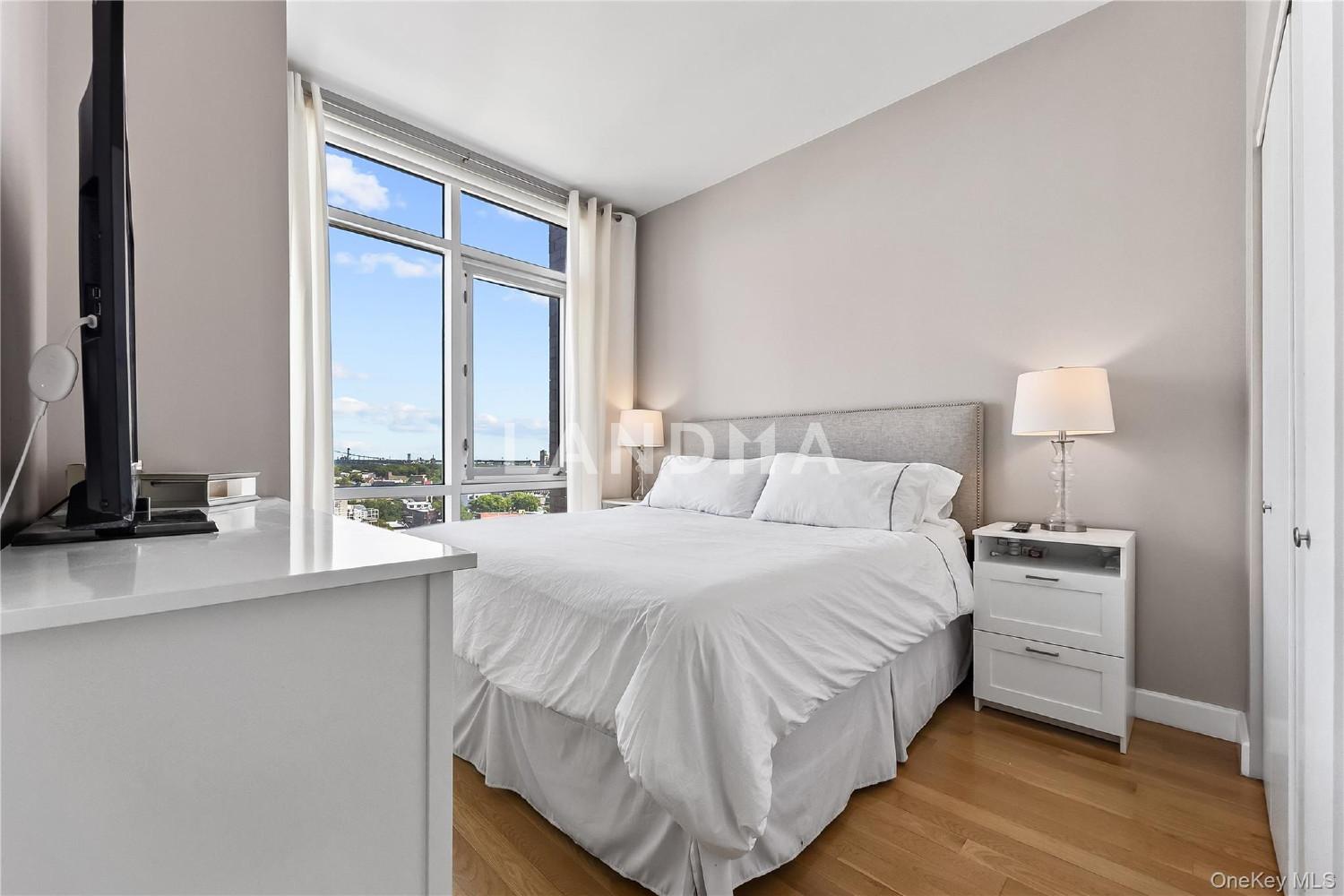 11-24 31st Avenue  Unit 12A 官网图片 15