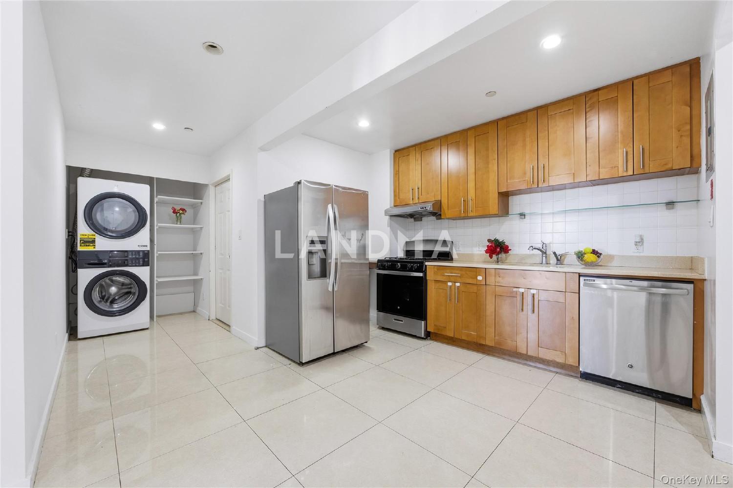 106-07 Northern Boulevard  Unit 5B 官网图片 3