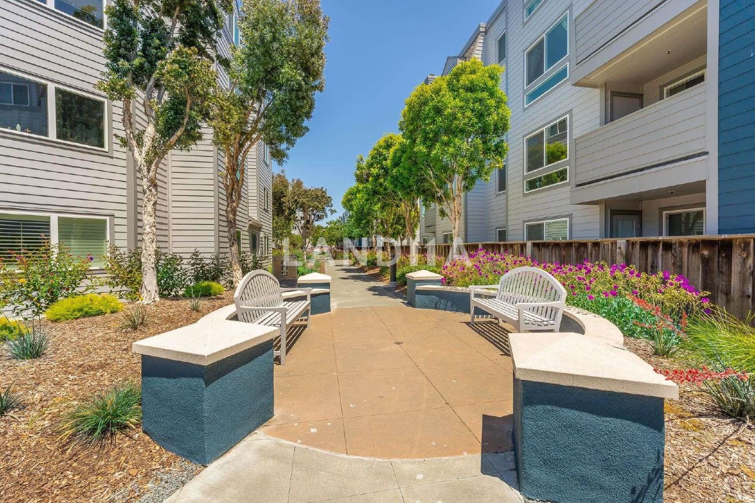 6400 Christie Ave #2215 官网图片 27