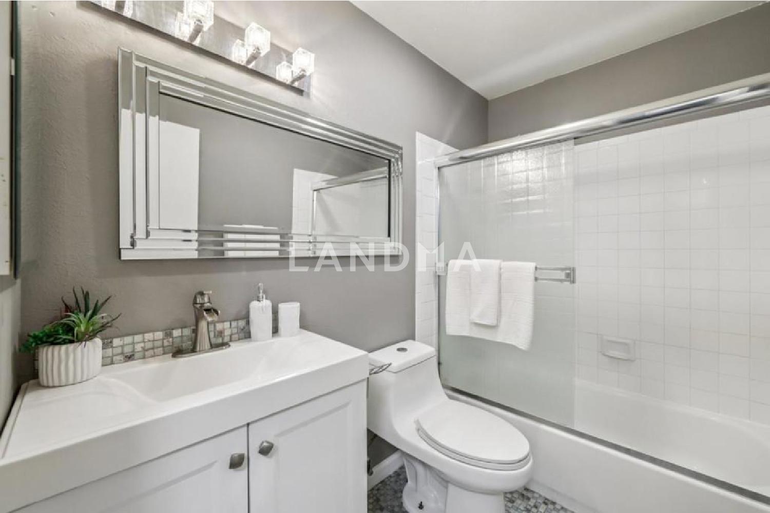 247 N Capitol Avenue #245 官网图片 19