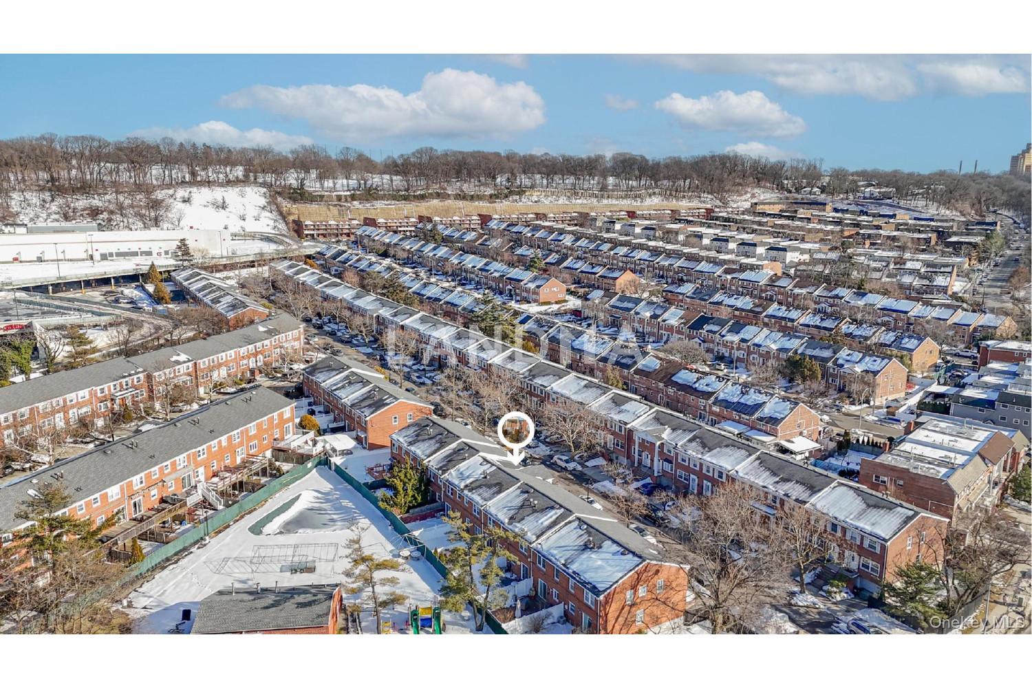 6305 Douglaston Parkway  Unit A 官网图片 29