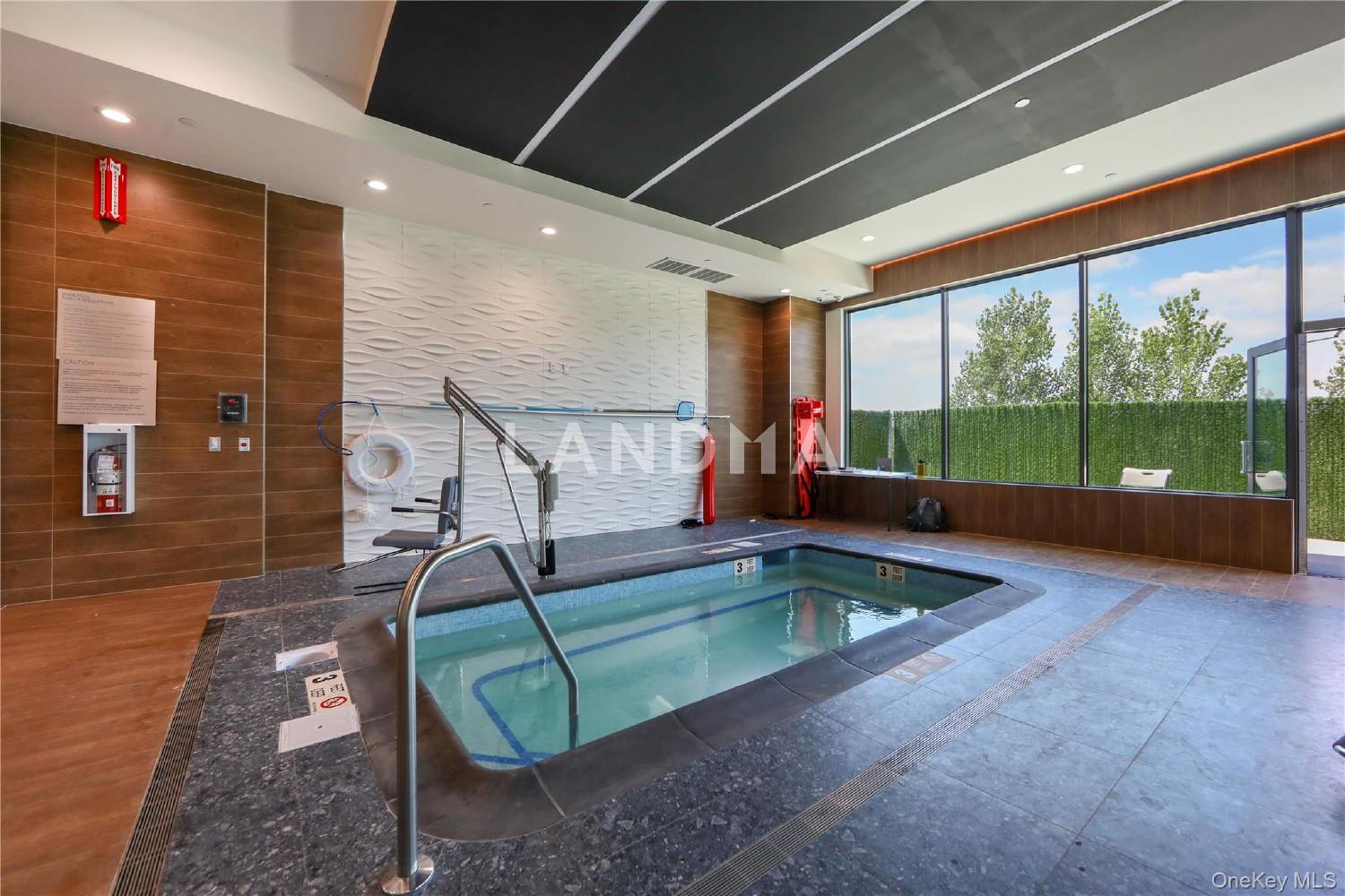 701 Ridge Hill Boulevard  Unit PHE 官网图片 12