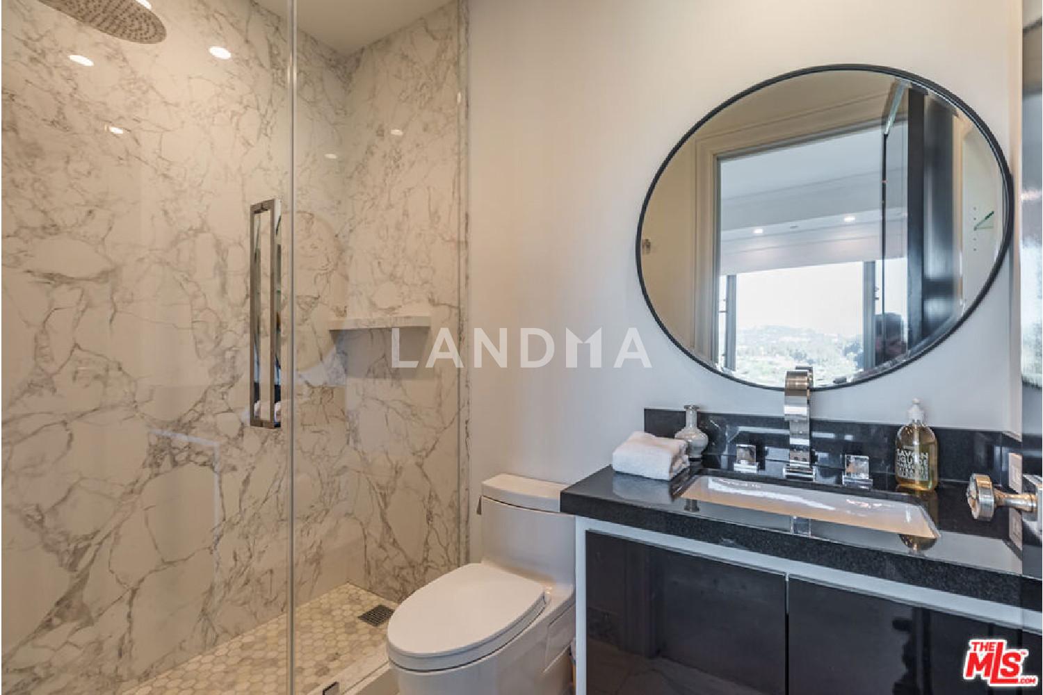 10727 Wilshire Boulevard #1702 官网图片 24