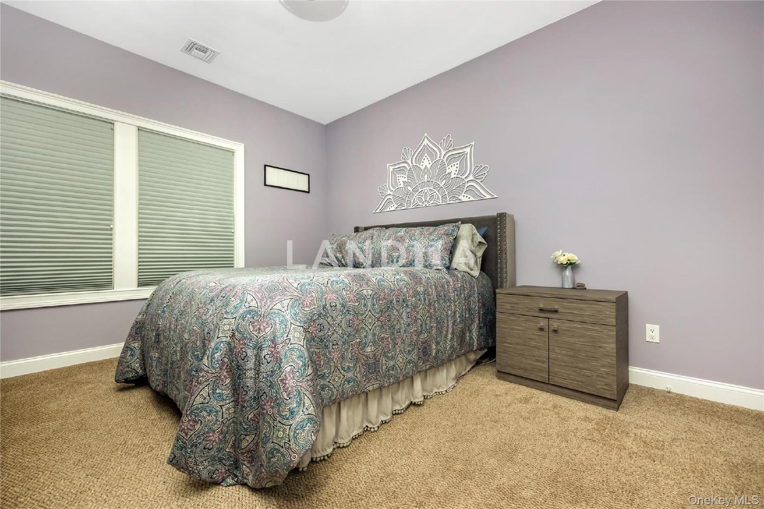 116 Stewart Avenue  Unit B 官网图片 12