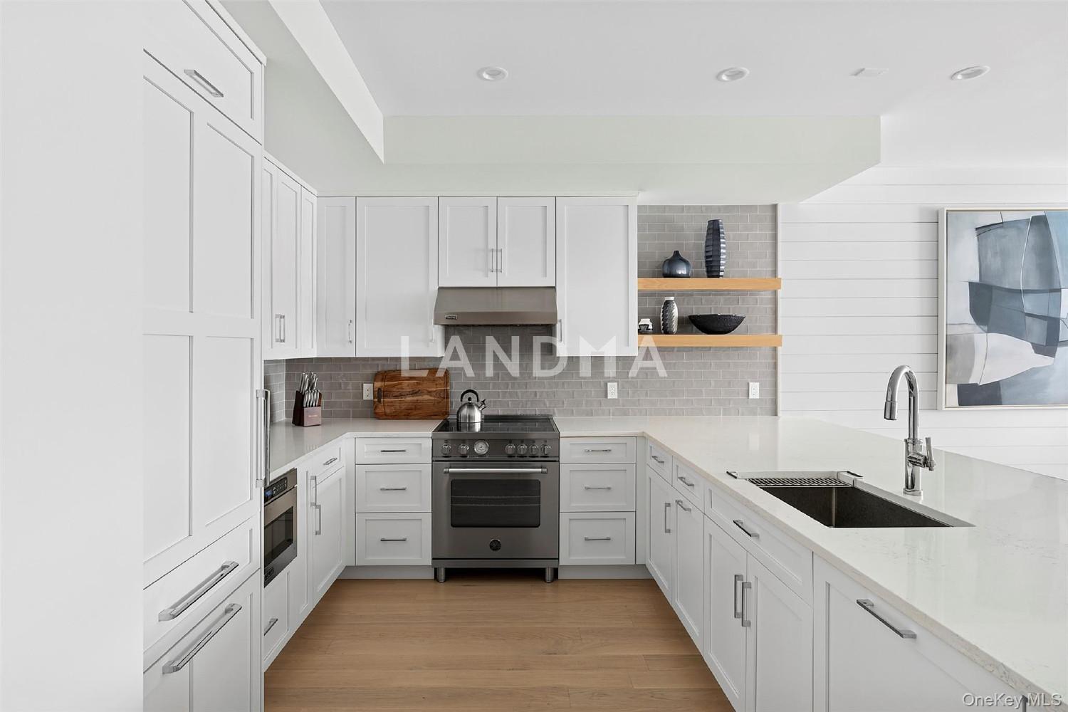 123 Sterling Avenue  Unit 4